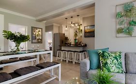 Apartment (100 m²), 3 Schlafzimmer und 2 eigene Badezimmer in St Lucia